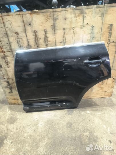 Дверь задняя левая Volkswagen Touareg