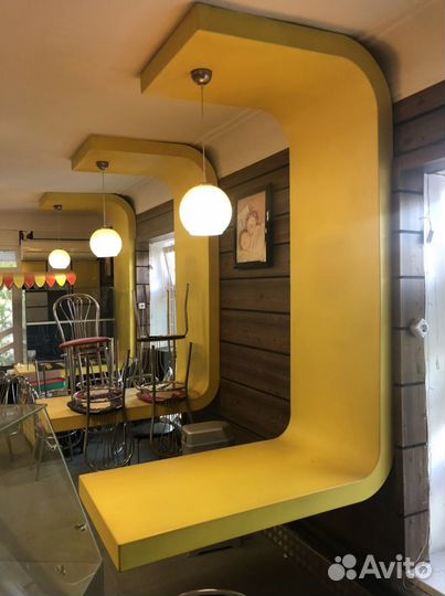 Стол подвесной