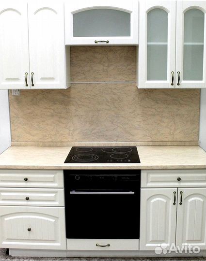 Кухня с техникой