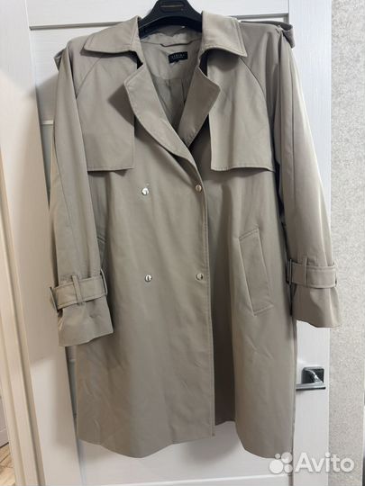 Плащ женский