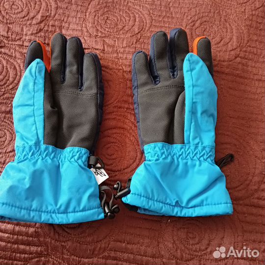 Перчатки горнолыжные