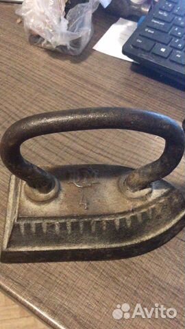 Чугунный утюг