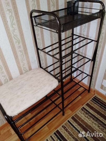 Подставка для обуви и вешалка