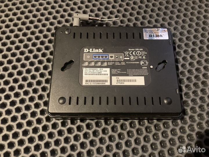 WiFi роутер D-Link DiR-300