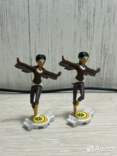 Фигурки из киндера леди баг