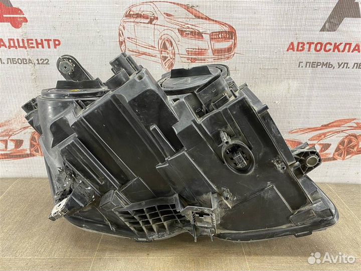 Фара левая Mercedes Glk-Klasse (X204) 2008-2015