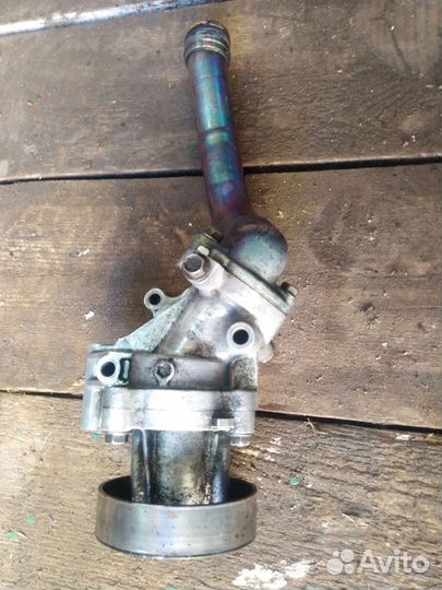 Помпа на QR20DE