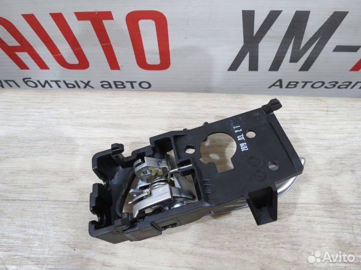 Ручка внутренняя задняя правая Kia Rio 4