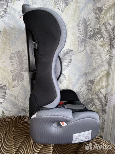 Новое автокресло Zlatek 9-36 кг