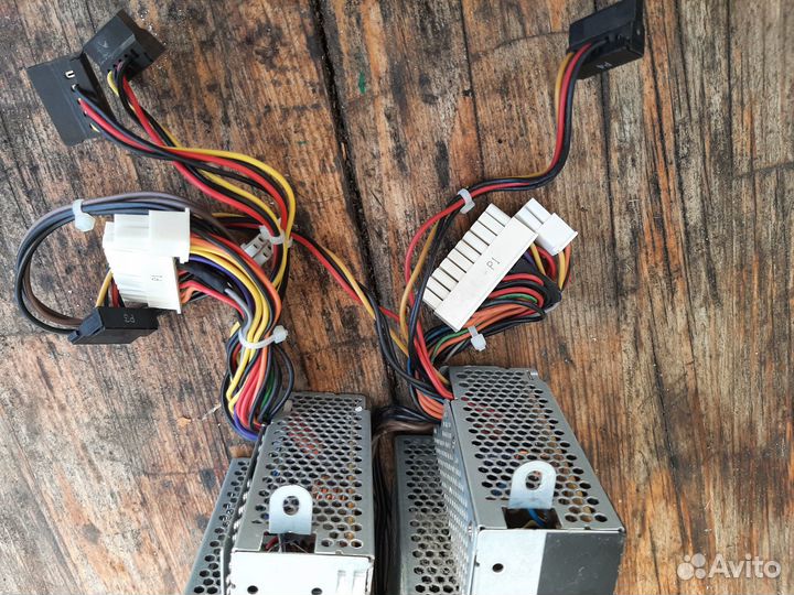 Два блока питания для ноутбука или моноблока
