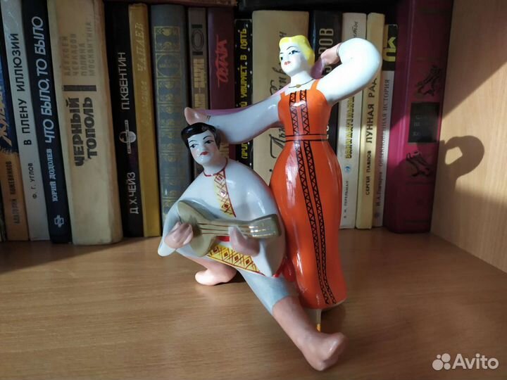 Статуэтка Плясуны, фарфор СССР, Полонне