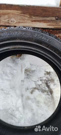 Hankook Winter I'Pike 215/50 R17 91T