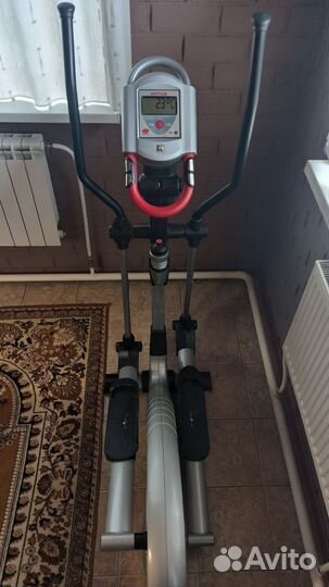 Эллиптический тренажер