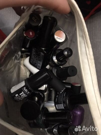 Набор доя ногтей : лампа напильник лаки