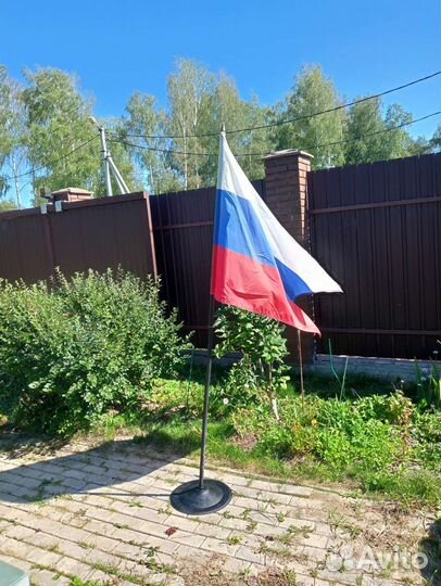 Флаг на флагштоке
