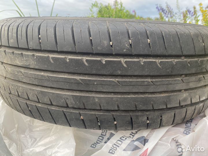 Hankook Radial 866 215/70 R16
