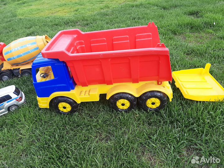 Машины для песочницы Грузовик бетономешалка