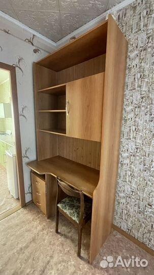 Куханый гарнитур, угловой шкаф, стол