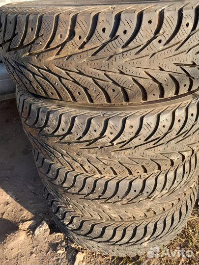Yokohama Ice Guard Stud IG55 175/65 R14