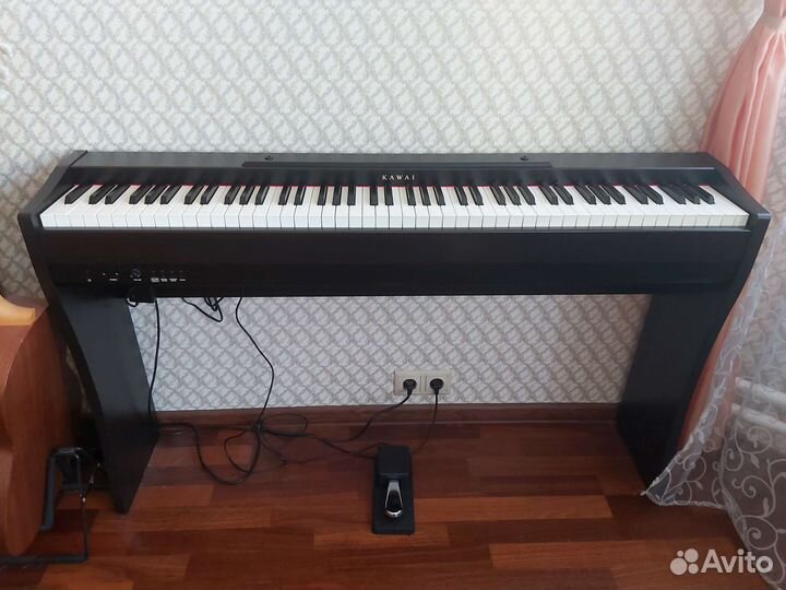Цифровое пианино Kawai cl26r