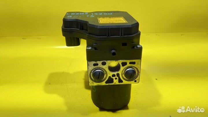 Блок ABS для Lexus IS 2005-2013