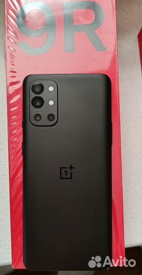 OnePlus 9R, 8/256 ГБ