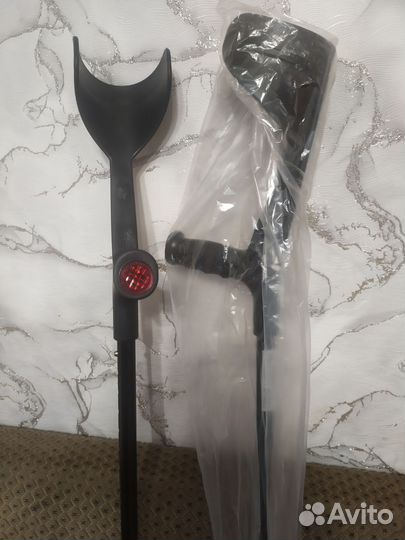 Костыли под локоть