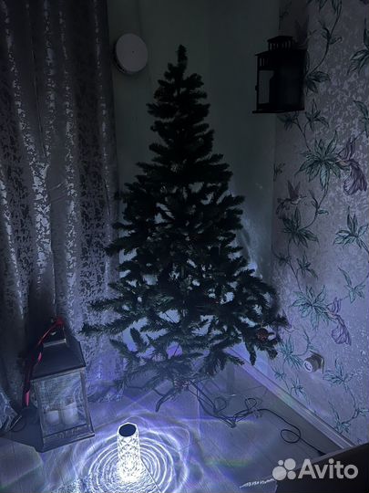 Елка искуственная