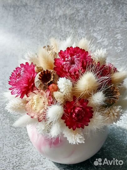 Композиция из сухоцветов