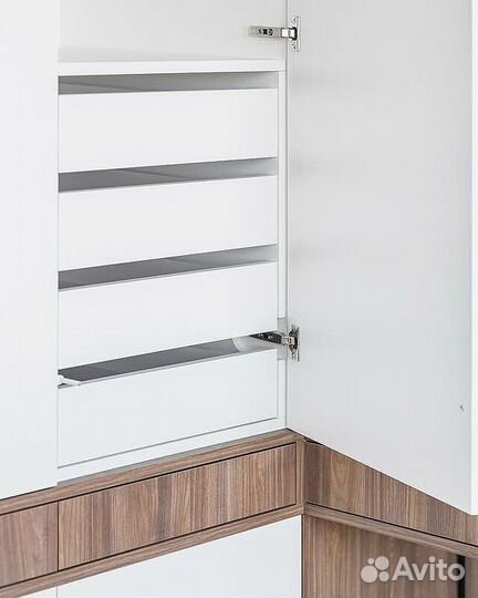 Шкаф в прихожую с гарантией