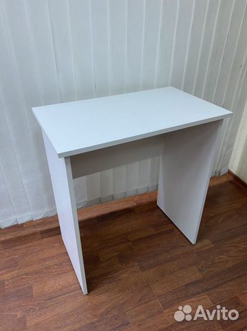 Стол письменный 68х40х75 см