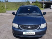 Chrysler Town & Country 3.3 AT, 2001, 290 000 км, с пробегом, цена 480 000 руб.