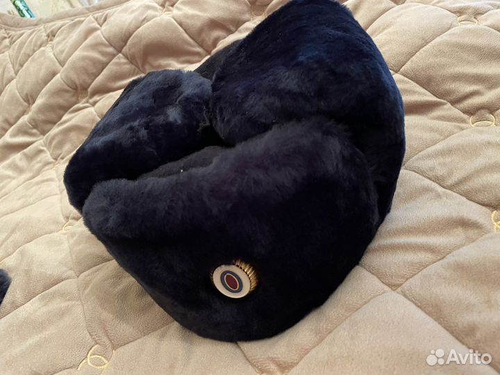 Зимняя шапка, кашне и перчатки полиция