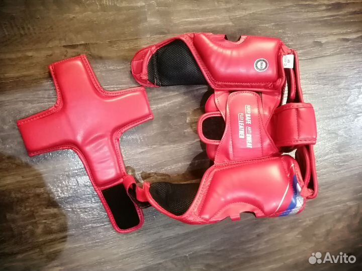 Шлем боксёрский clinch olimp dual красный