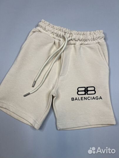 Костюм летний Balenciaga