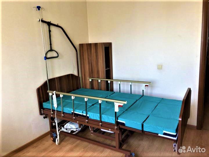 Медицинская кровать для лежачих больных met