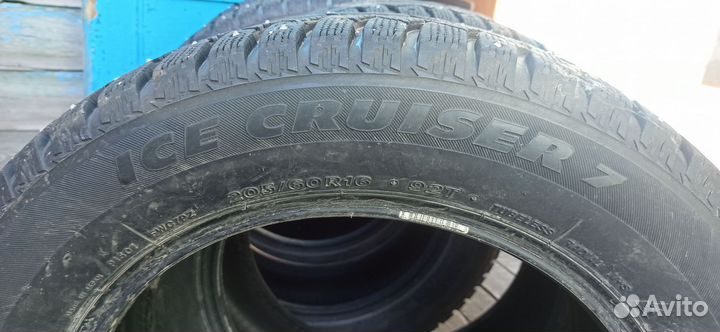 Firestone Ice Cruiser 7 205/60 R16 92