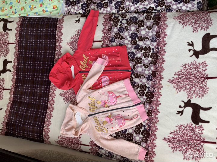 Кофточки для девочек