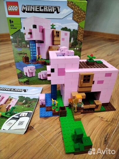 Lego minecraft дом свинья оригинал