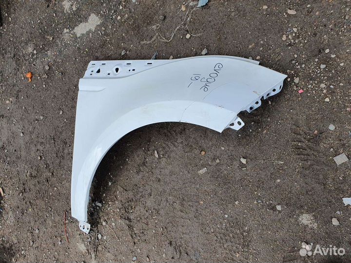 Крыло переднее правое Evoque 2 Эвок 2 2019