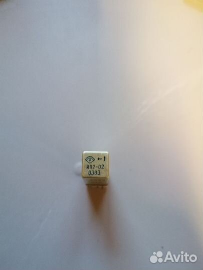 Микросхема ип2-02
