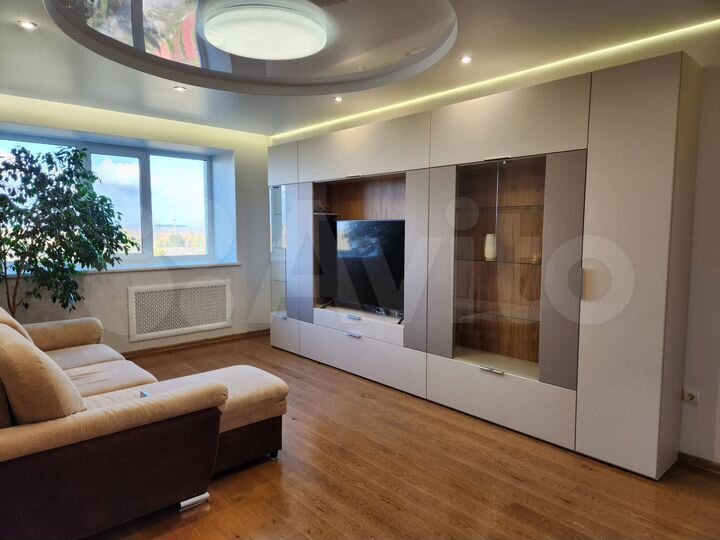 3-к. квартира, 87 м², 6/9 эт.