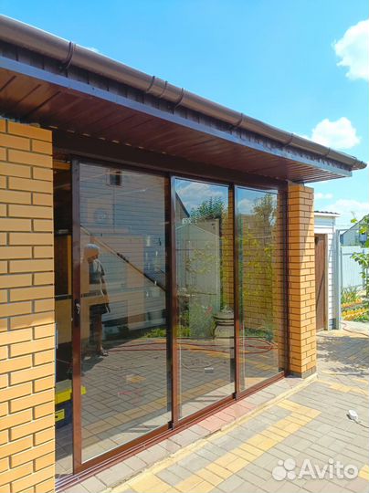 Раздвижные алюминиевые окна для балконов, веранд