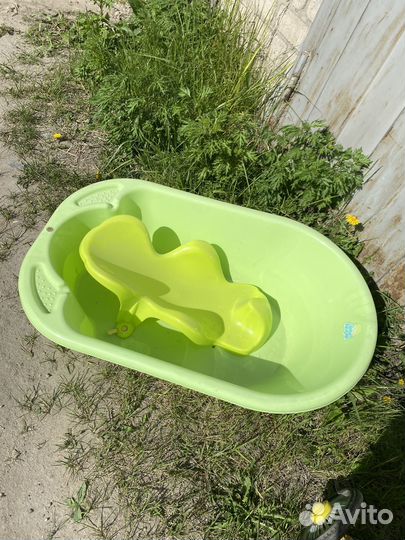 Ванночка для купания с горкой