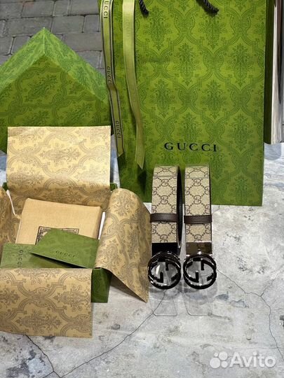 Женский кожаный ремень Gucci