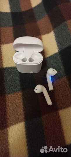 Беспроводные наушники