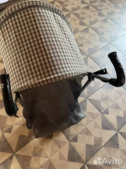 Коляска трость