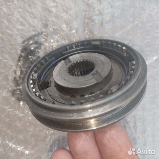 Ступица с муфтой 5 передачи 5 ст МКПП фф поло