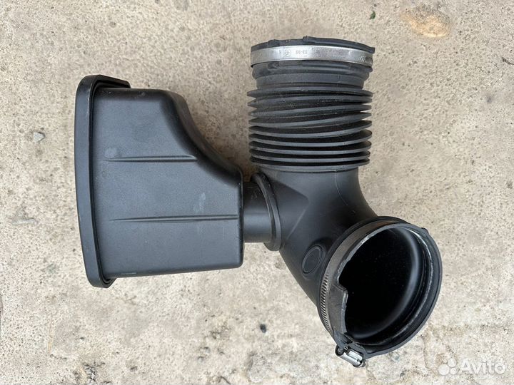 Патрубок воздушного фильтра bmw е60 N52