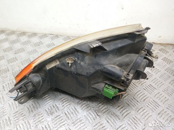 Фара Ford Ka (1997-2016)